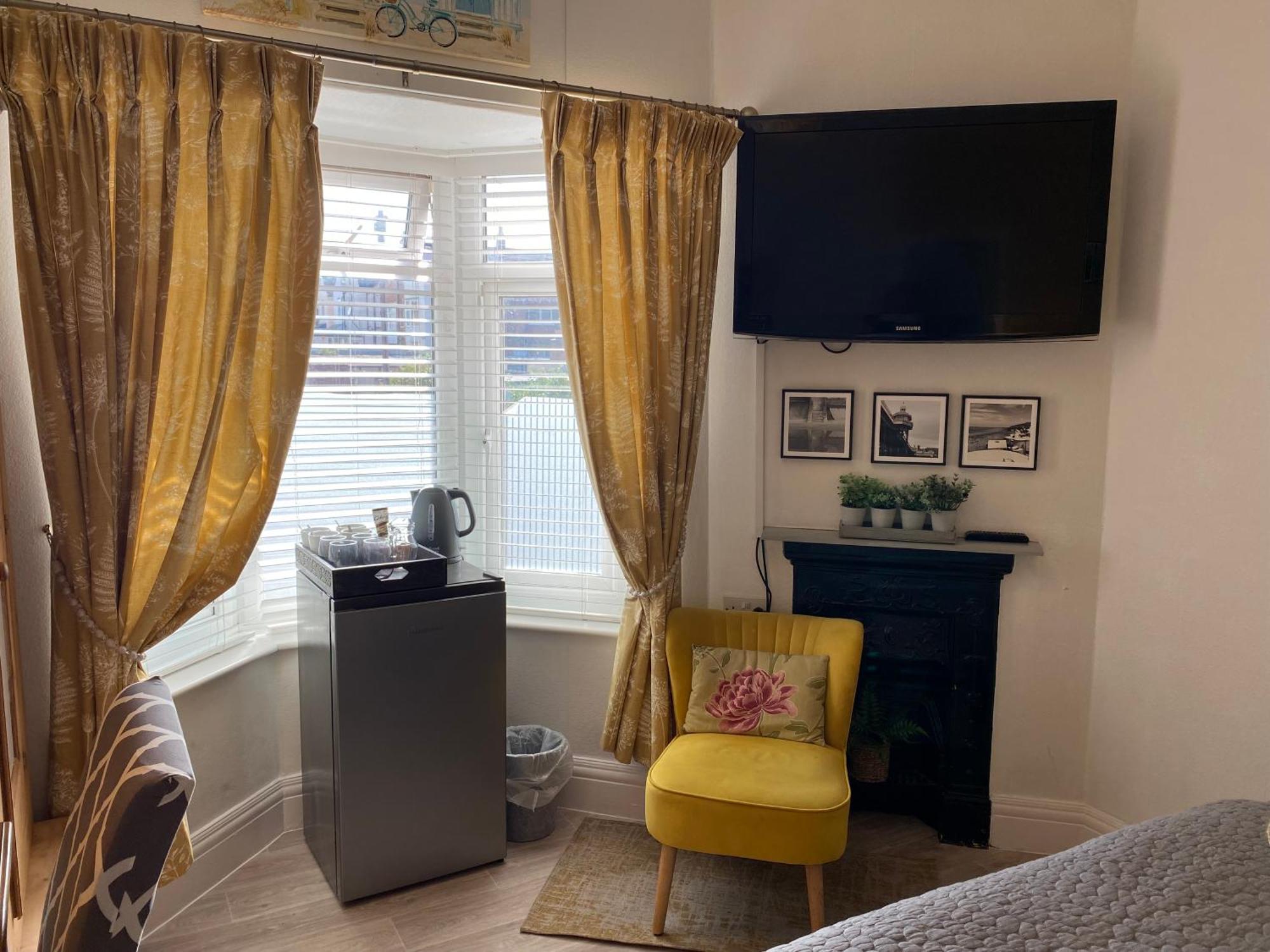 The Mayfield Boutique Guest House Blackpool Extérieur photo